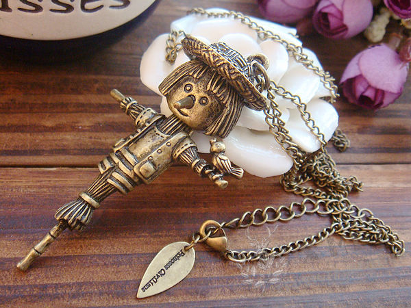 Necklace restoring ancient ways